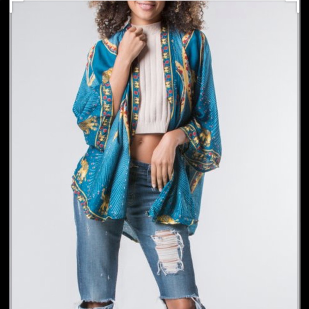 Teal Elephant Kimono